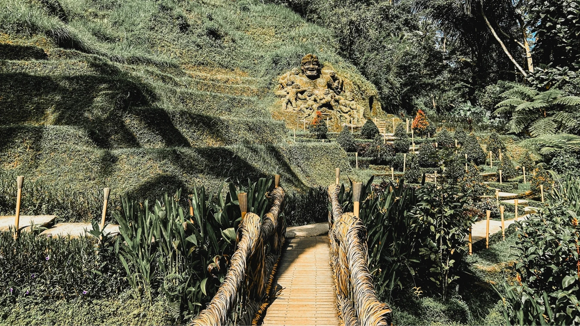 Alas Harum Bali (1)