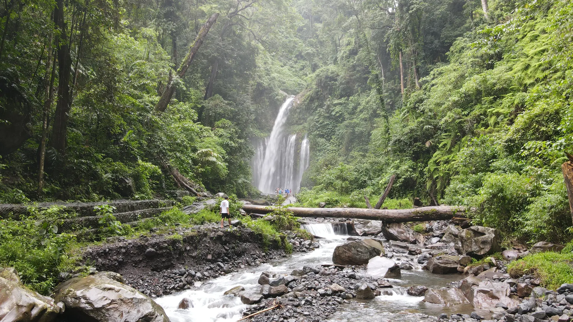 Air Terjun Sendang Gile