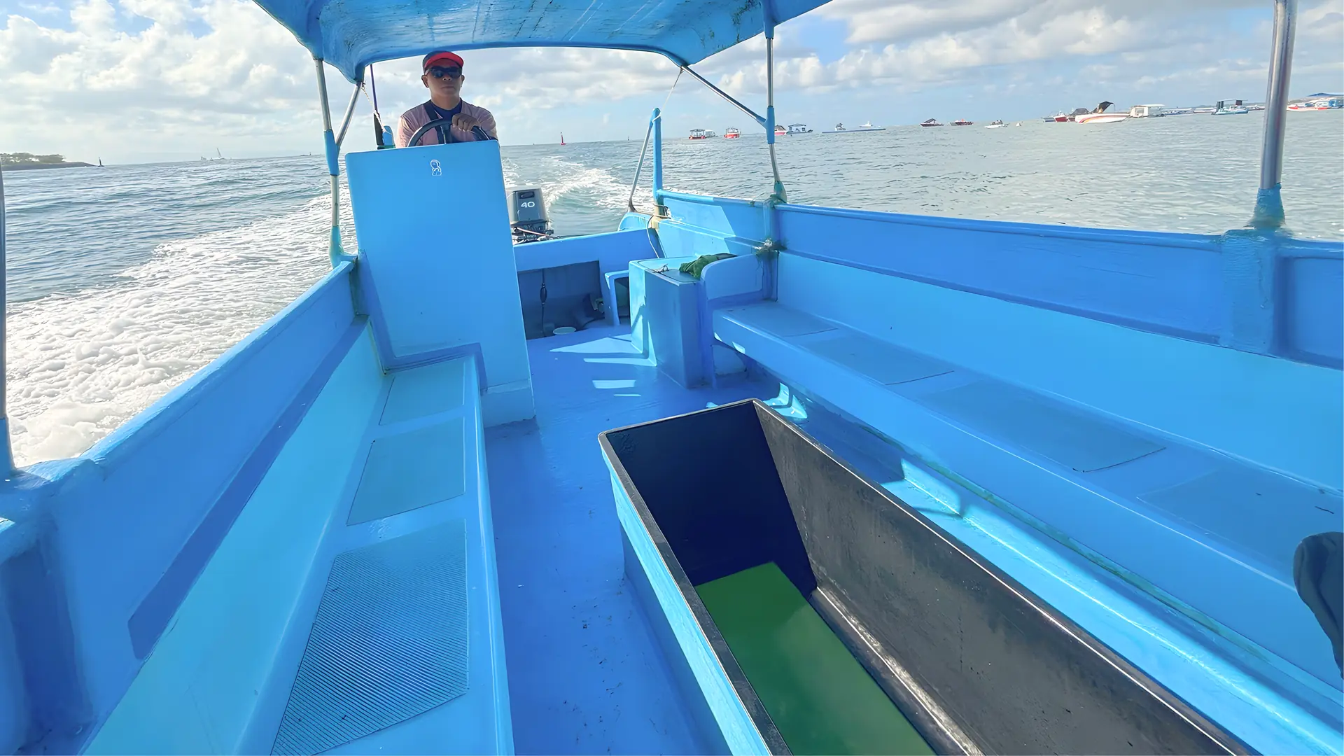Glass Bottom Boattt